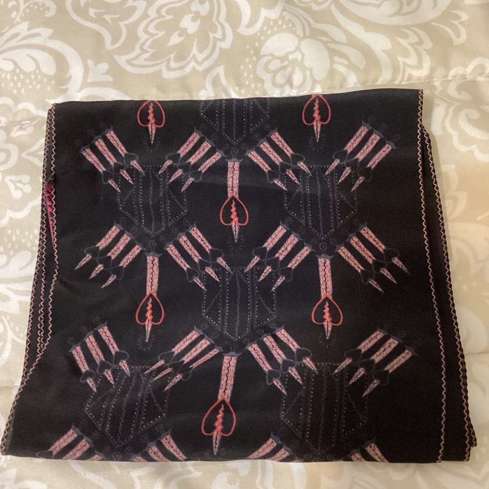 Valentino Heart/Sword Scarf in 100% silk